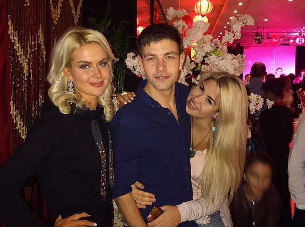 Маша Кохно и Дима Дмитренко устроили эротические танцы на публике